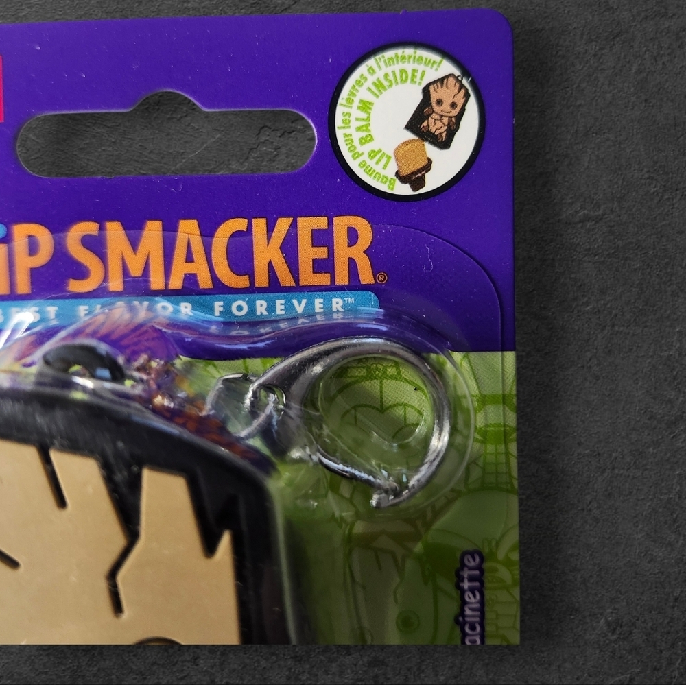 đď¸ LIP SMACKER x MARVEL Groot & Rocket Key Chain Lip Balm - Picture 3 of 7